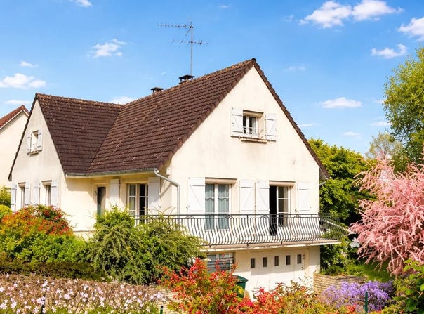 Senlis, Oise 60300