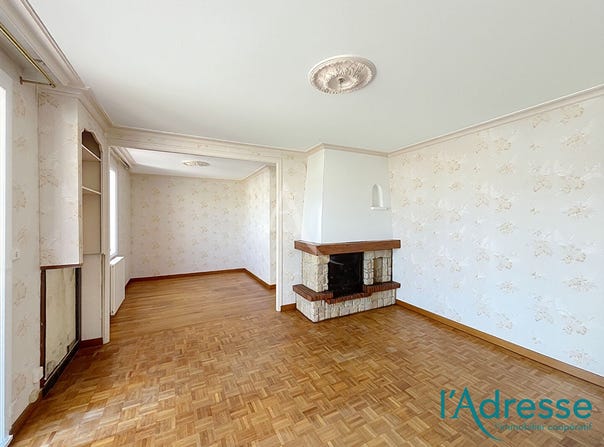 LAVAL, Pays de la Loire 53000