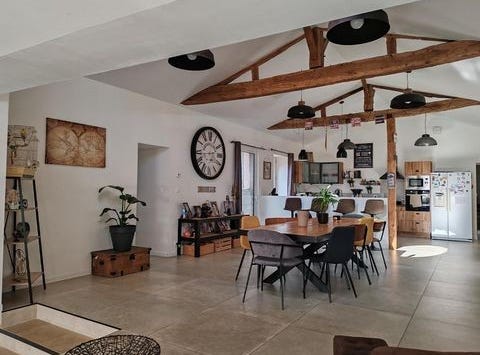 Challans, Pays de la Loire 85300