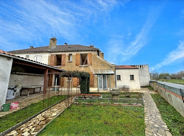 ROCHEFORT, Nouvelle-Aquitaine 17300