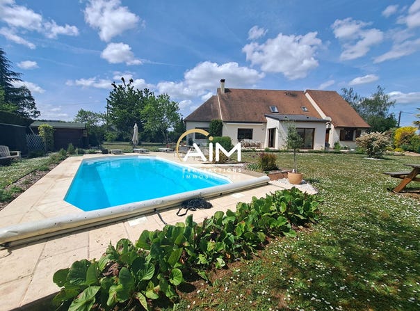 Azay-sur-Cher, Centre 37270