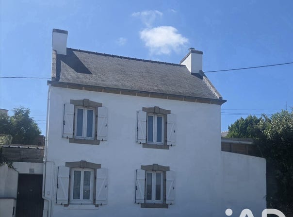 Audierne, Brittany 29770