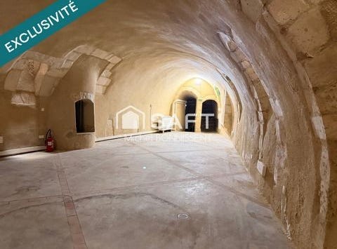 Bourges, Centre 18000