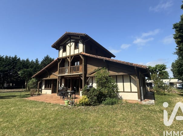 Labouheyre, Aquitaine 40210