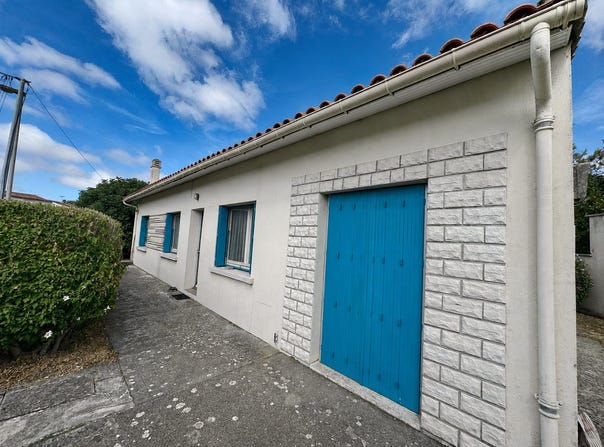 Semussac, Poitou-Charentes 17120
