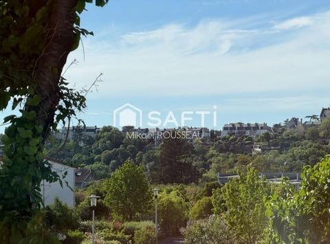 Poitiers, Poitou-Charentes 86000