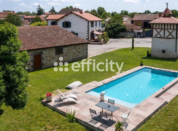 Maringues, Auvergne 63350