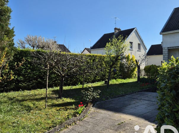 Saint-André-les-Vergers, Grand Est 10120