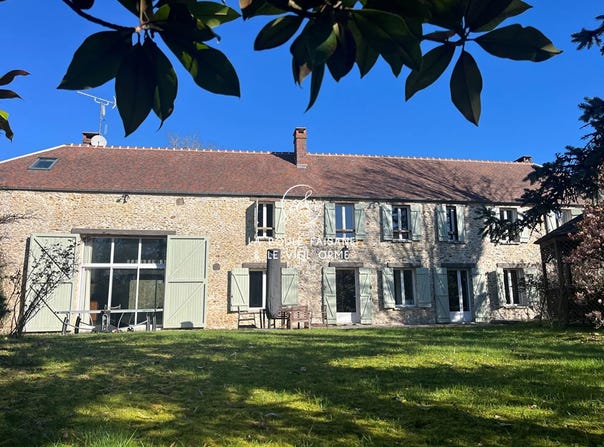 Houdan, Yvelines 78550