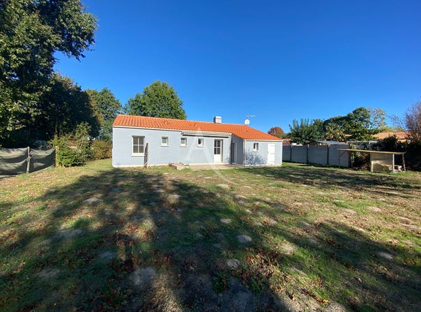 PAULX, Pays de la Loire 44270