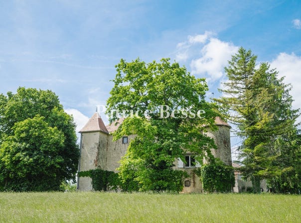 Riom, Auvergne 63200