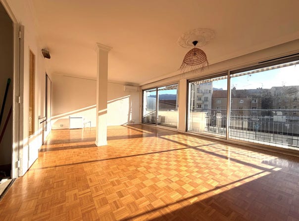 Grenoble, Isère 38000