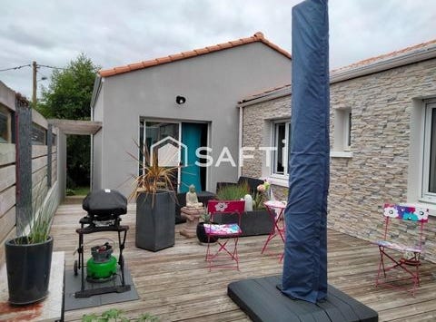 Saint-Maxire, Poitou-Charentes 79410