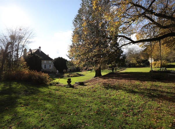 Langres, Champagne-Ardennes 52200