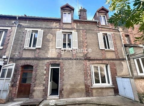 Sens, Bourgogne 89100