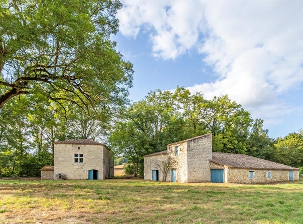 Lacour, Midi-Pyrénées 82190