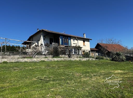 Maurs, Auvergne-Rhône-Alpes 15600