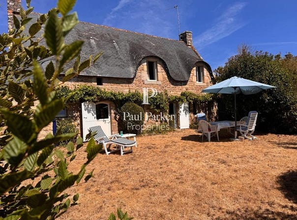 Baden, Brittany 56870