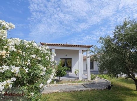 SOMMIERES, Languedoc-Roussillon 30250