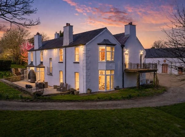 Johnston, Wales