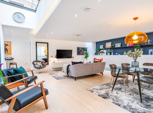 64 Lincoln's Inn Fields, London, England WC2A 3JX