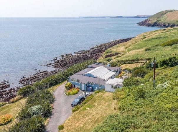 Manorbier, Wales