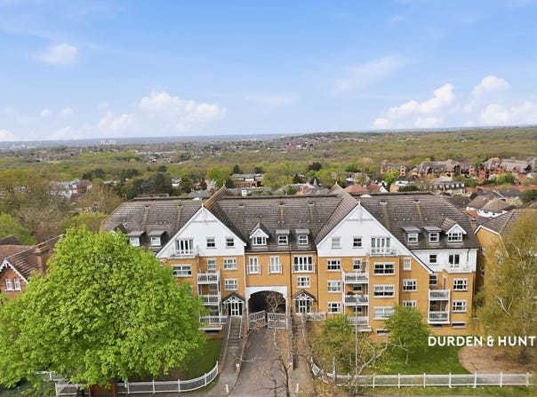 Buckhurst Hill, East of England