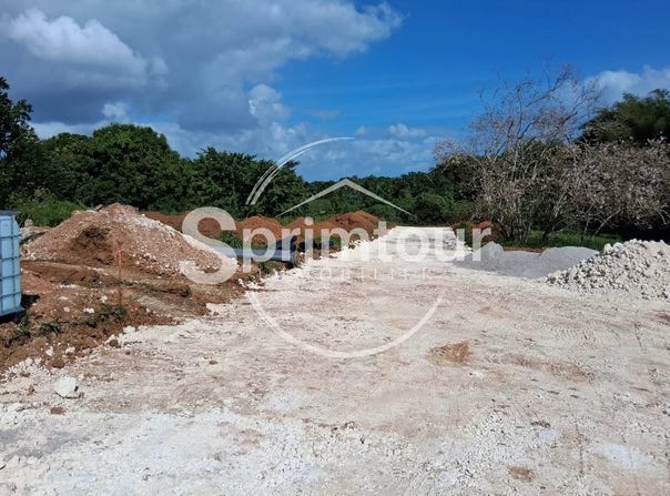 Baie-Mahault, Guadeloupe 97122