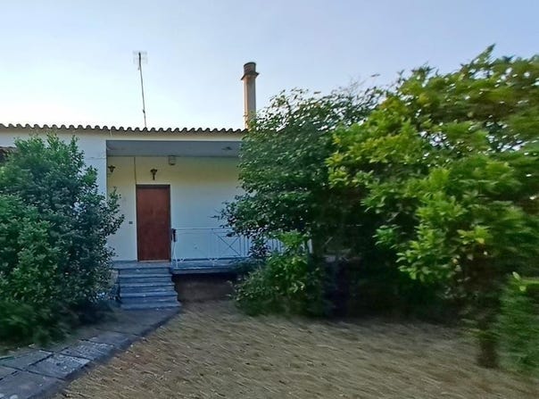 Pili, Central Greece 34004