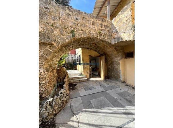Rhodes, Nísoi Aiyaíou 851 00