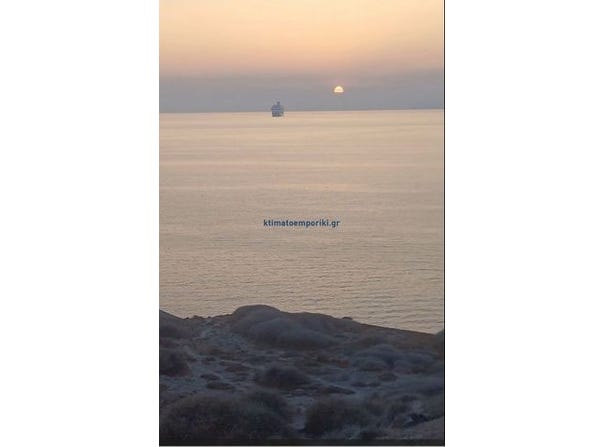 Santorini, Nísoi Aiyaíou 847 02