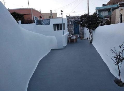 Santorini, Cyclades 84700