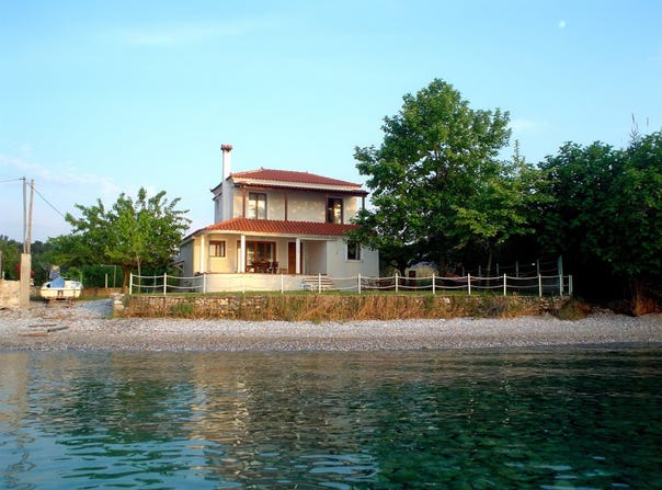 Paleokastro, Central Greece 34200