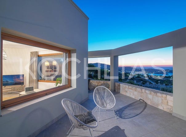 ... (), Crete 71500