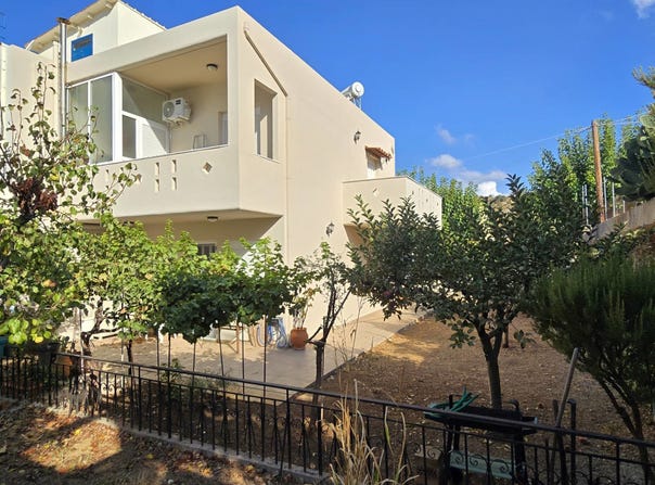 Pale, Crete