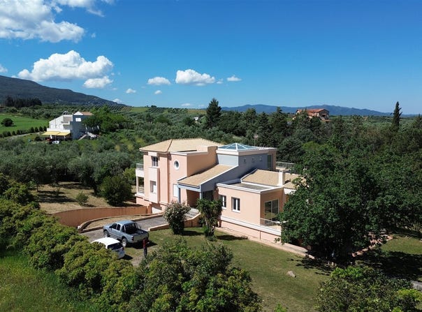 Western Greece 25008