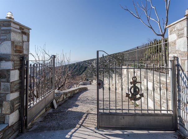 Makrinitsa, Thessaly 37011