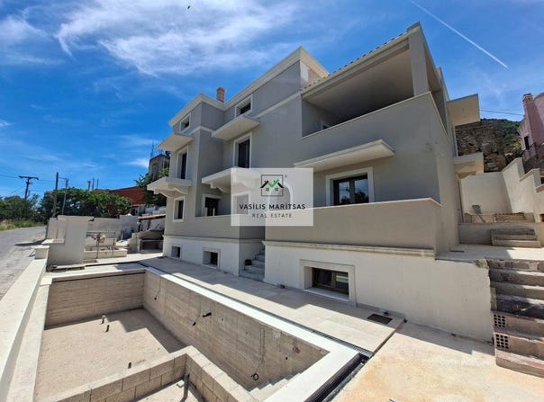 Agii Deka, Crete 70012
