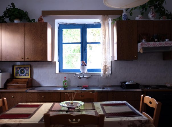 Pombia, Crete 70400