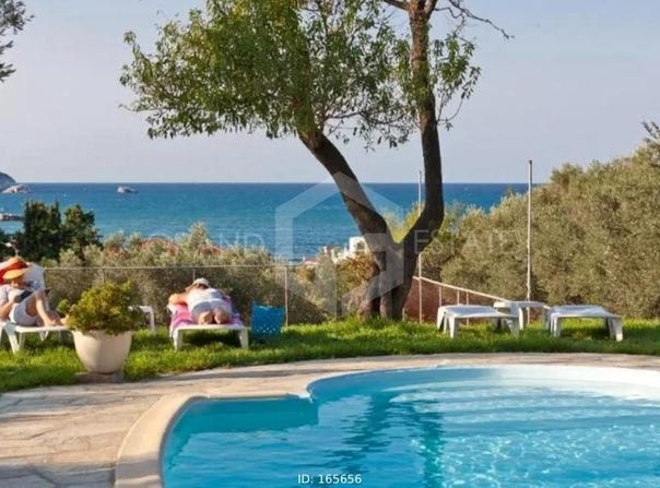 Skopelos, Thessaly 37003
