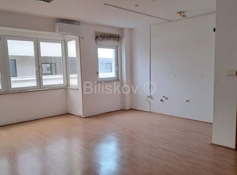 Split, Splitsko-dalmatinska 21000