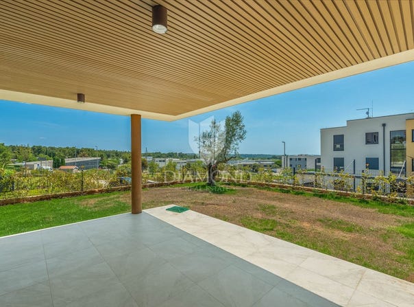 Novigrad, Istria County 52466