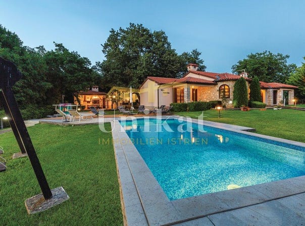 Marčana, Istria County 52206