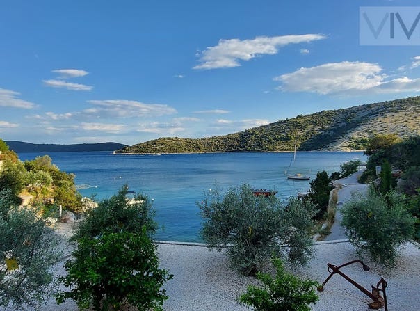 Vinišće, Vinišće, Split-Dalmatia County