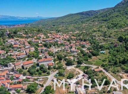 Stari grad, Splitsko-dalmatinska 21465