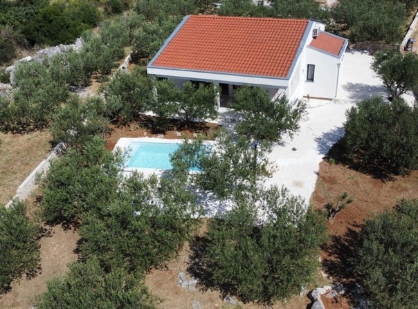 Plano, Split-Dalmatia County 21220