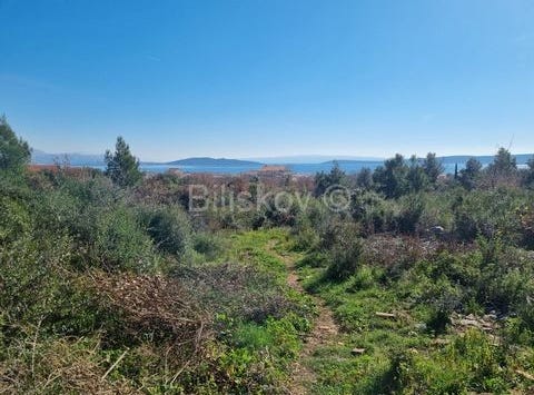 Kastel Luksic, Splitsko-dalmatinska 21217