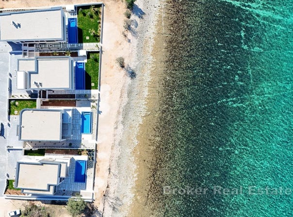 Nin, Zadar