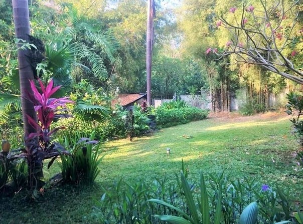 Bali, Bali 80351