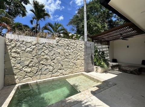 Seseh, Bali